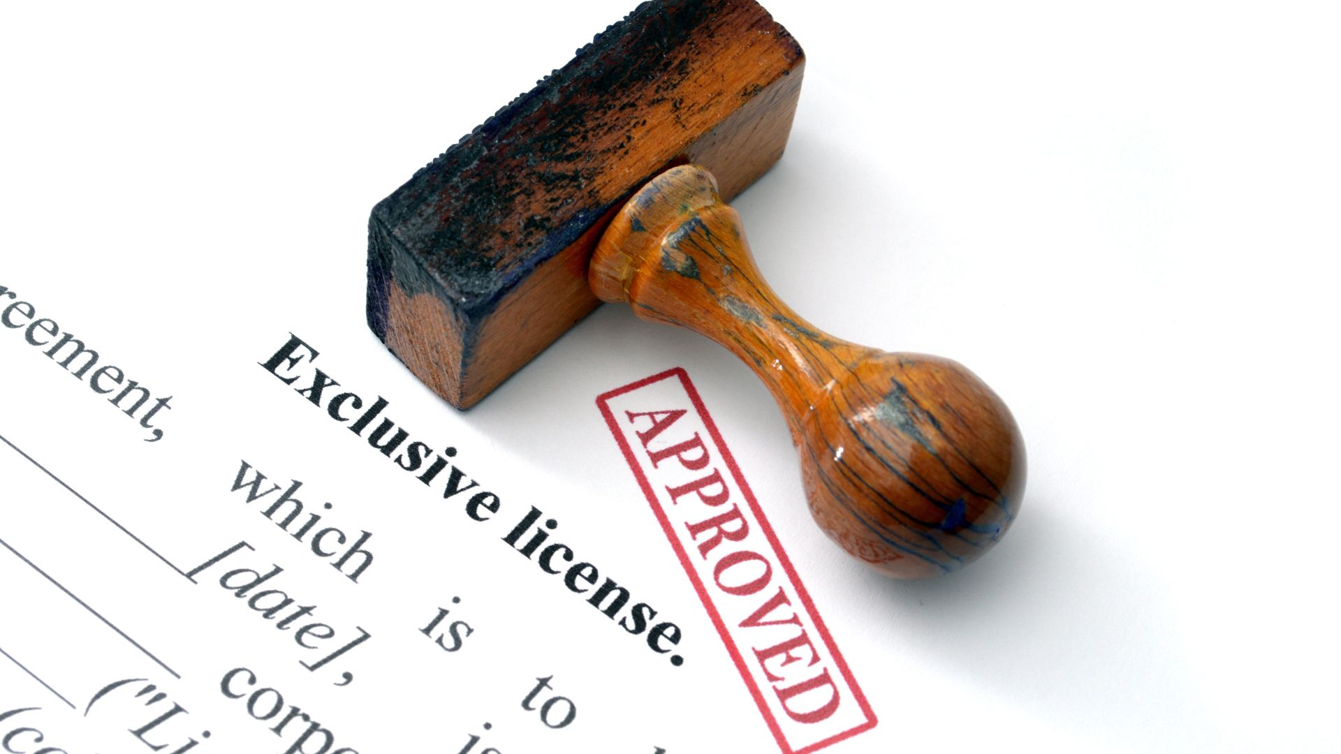 Licensing Requirements for Cosmetologists vs. Estheticians